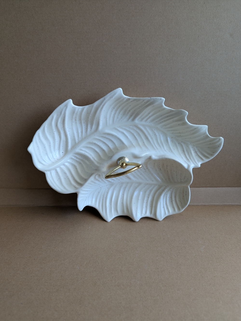 VTG California Pottery MCM Leaf Relish Candy Dish Brass Handle USA R-21-18